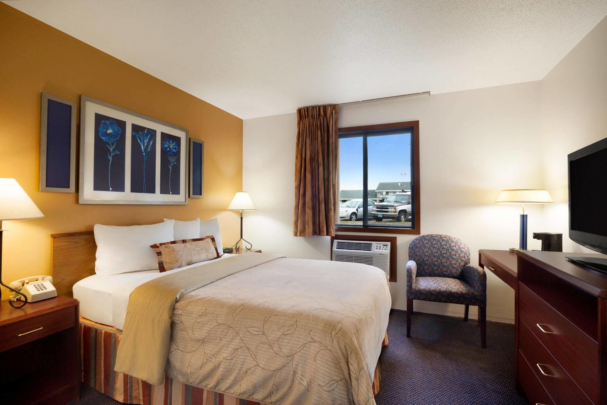 Hotel Days By Wyndham Austin